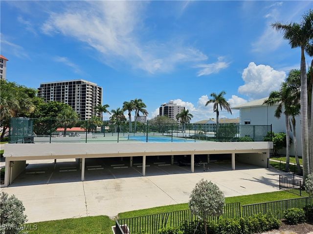 10620 Gulf Shore DR 201, Naples, FL 34108
