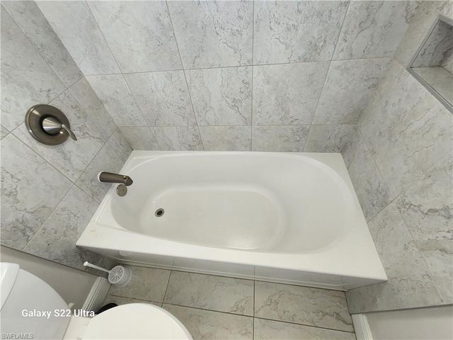 3325 Airport RD N N8, Naples, FL 34105