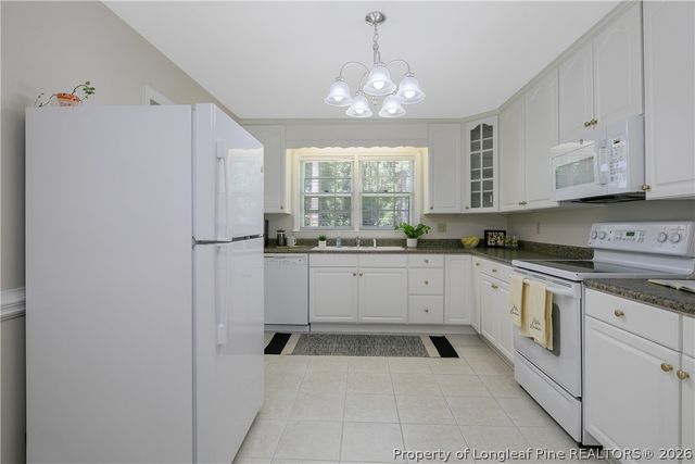 225 Vivian Drive, Fayetteville, NC 28311