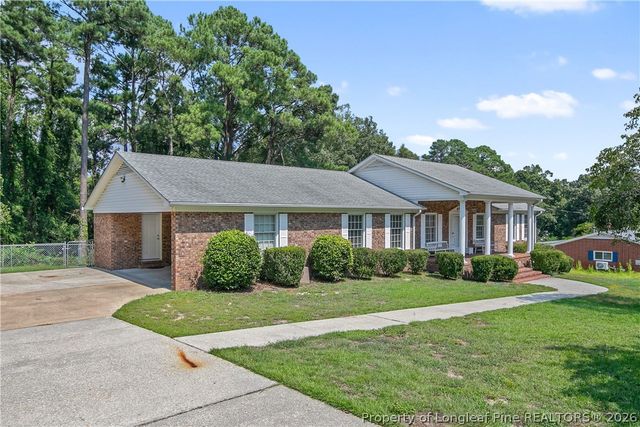 225 Vivian Drive, Fayetteville, NC 28311