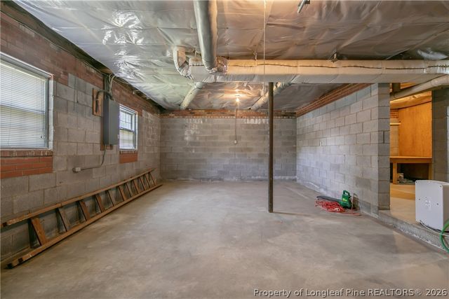 225 Vivian Drive, Fayetteville, NC 28311