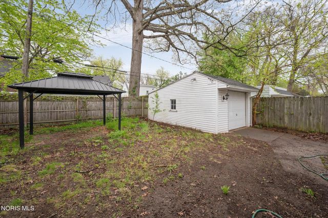 3536 Wyckliffe Parkway, Toledo, OH 43606