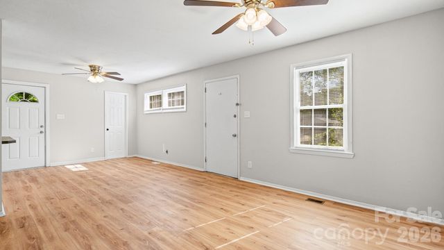 605 Park Terrace, Gastonia, NC 28054