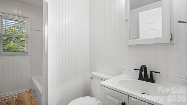 605 Park Terrace, Gastonia, NC 28054
