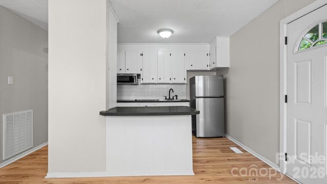605 Park Terrace, Gastonia, NC 28054