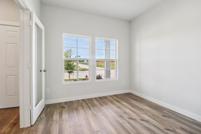 1616 Sumac Drive, Alvarado, TX 76009