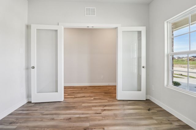 1616 Sumac Drive, Alvarado, TX 76009