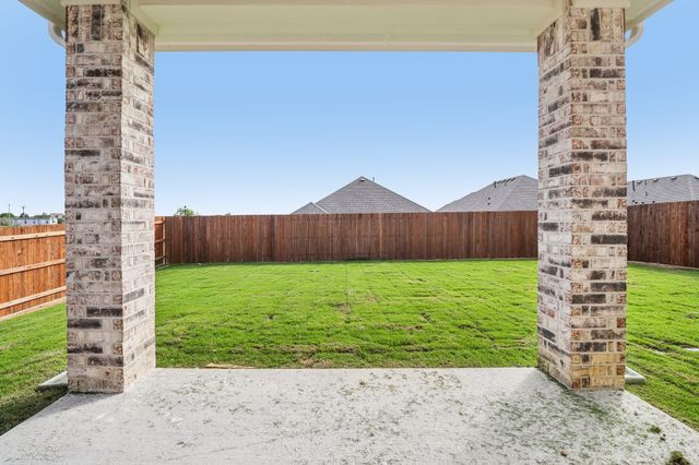 1616 Sumac Drive, Alvarado, TX 76009