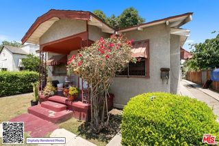 855 E 88th Place, Los Angeles, CA 90002