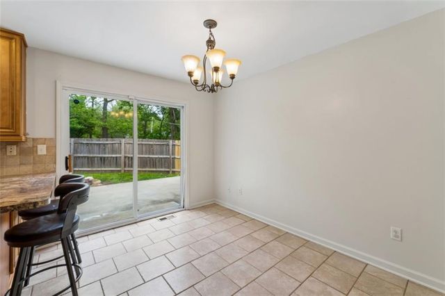 2400 Woodend Avenue, Kansas City, KS 66106