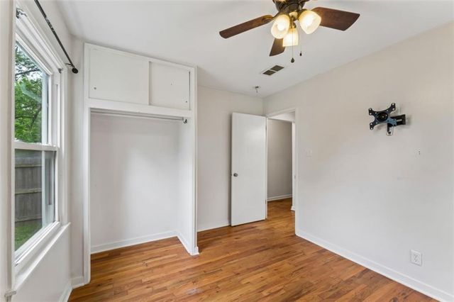 2400 Woodend Avenue, Kansas City, KS 66106