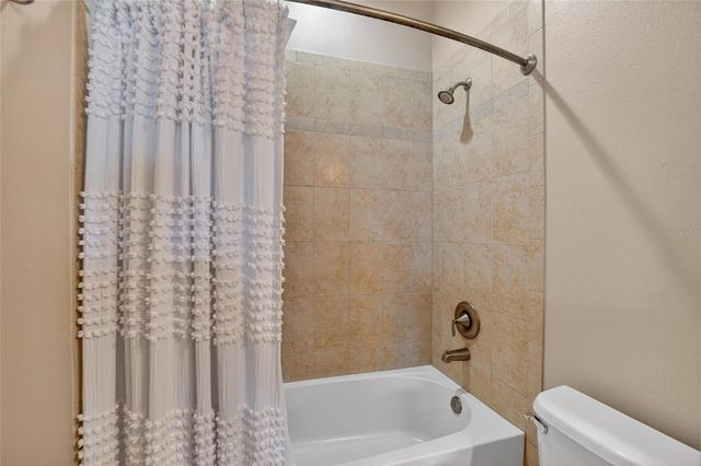 7959 HAMPTON LAKE DRIVE, Tampa, FL 33647