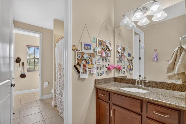 7959 HAMPTON LAKE DRIVE, Tampa, FL 33647