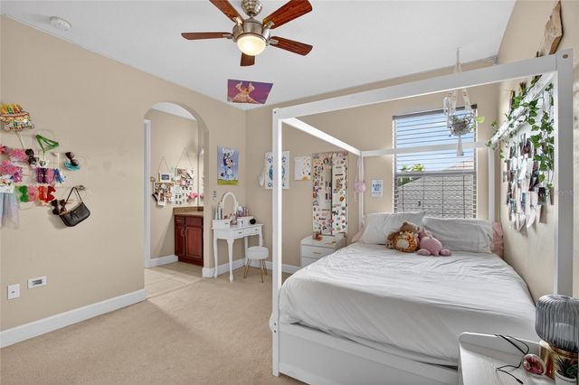 7959 HAMPTON LAKE DRIVE, Tampa, FL 33647