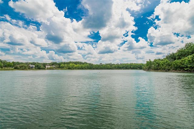 7959 HAMPTON LAKE DRIVE, Tampa, FL 33647
