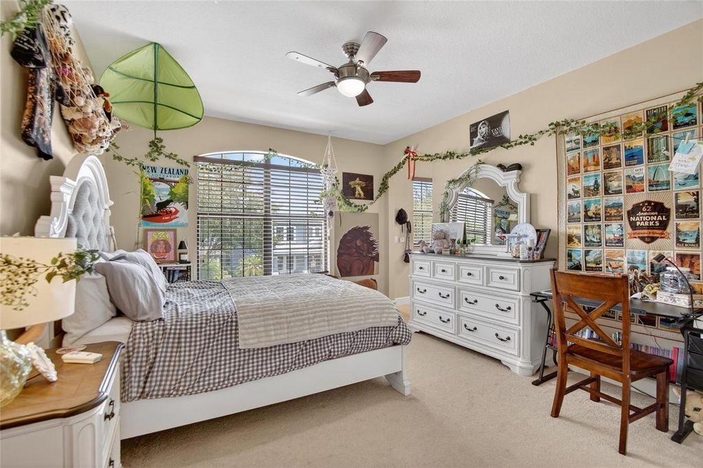 Image 52 of property listing at 7959 HAMPTON LAKE DRIVE, Tampa, FL 33647