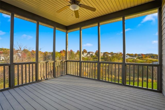 245 Auburn East Ln, Coralville, IA 52241