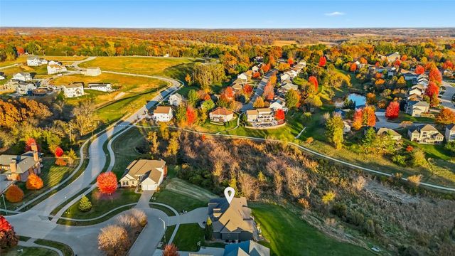 245 Auburn East Ln, Coralville, IA 52241