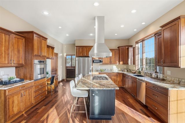 245 Auburn East Ln, Coralville, IA 52241