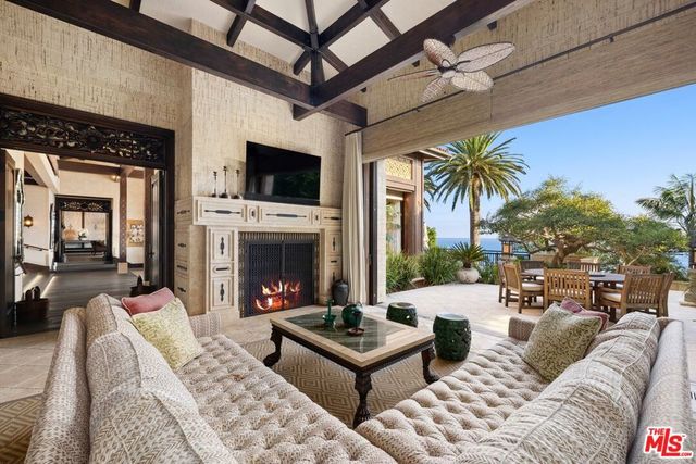 24834 Pacific Coast Highway, Malibu, CA 90265