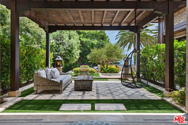 24834 Pacific Coast Highway, Malibu, CA 90265