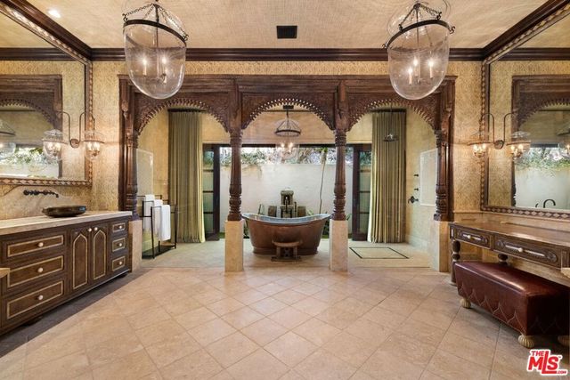 24834 Pacific Coast Highway, Malibu, CA 90265