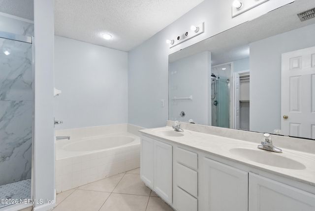 6849 RIDGEVIEW Avenue, Jacksonville, FL 32244