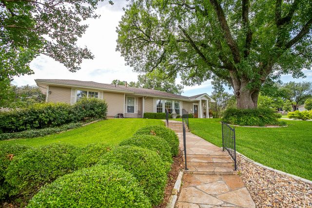 3476 Wellington Road, Fort Worth, TX 76116