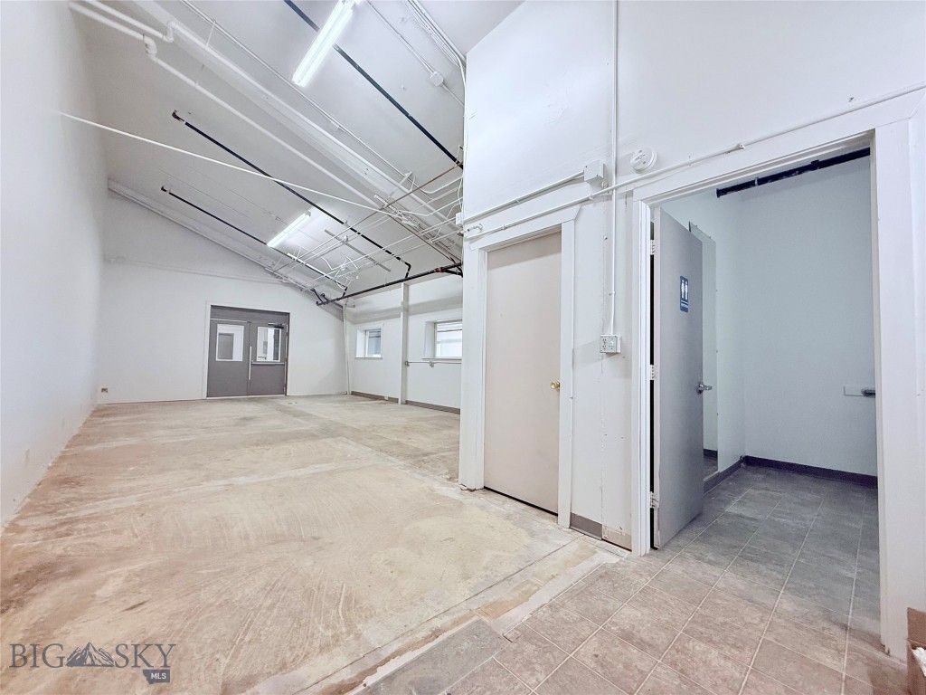 20900 Frontage Road B-Mezz, Belgrade, MT 59714 photo 9