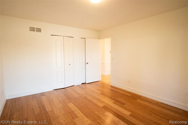 2238 Nadine Drive, Sterling Heights, MI 48310