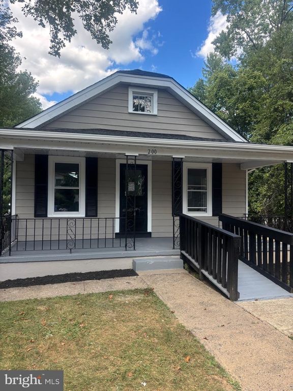 200 CLAFLIN AVE, Trenton, NJ 08638