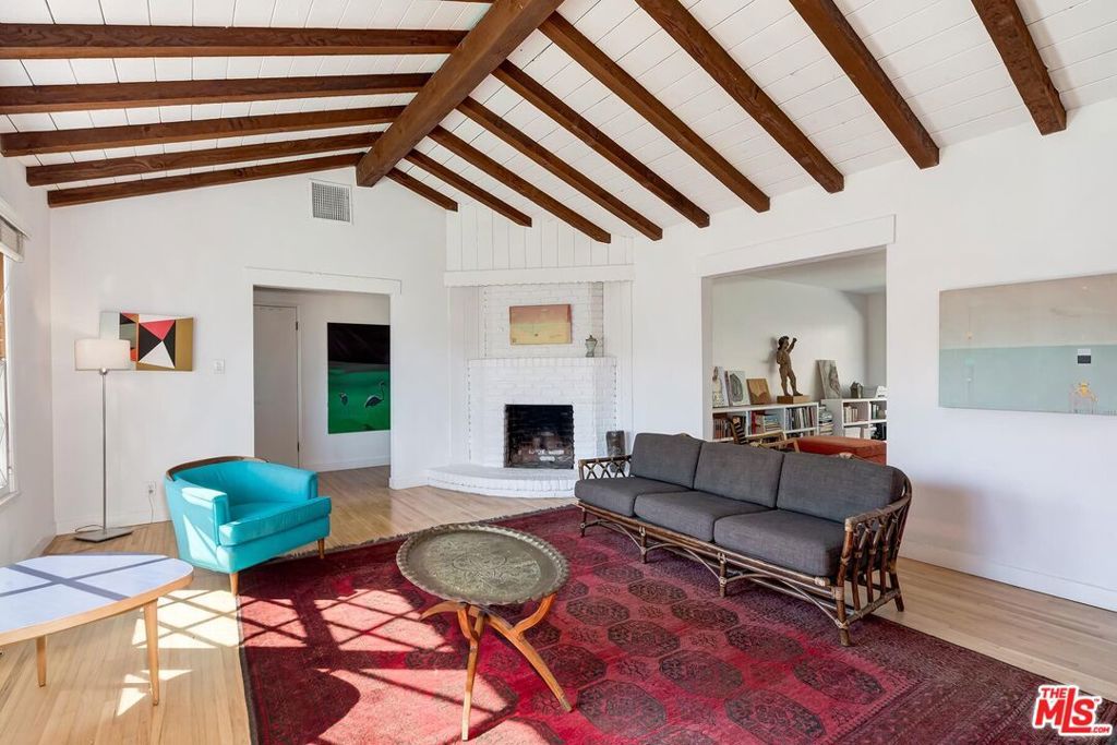 Image 5 of property listing at 4465 Don Miguel Drive, Los Angeles, CA 90008