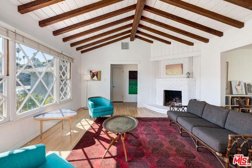 Image 6 of property listing at 4465 Don Miguel Drive, Los Angeles, CA 90008