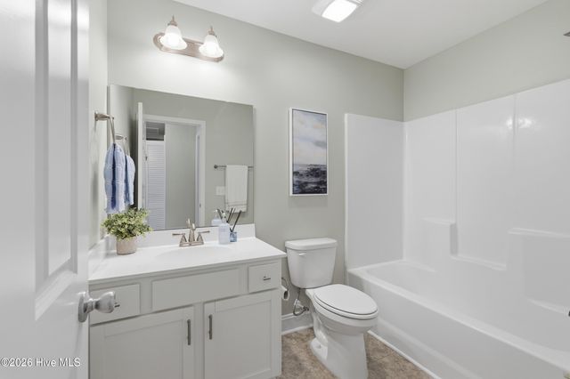 310 S Stingray Lane, Sneads Ferry, NC 28460