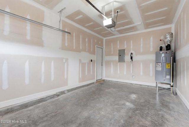 310 S Stingray Lane, Sneads Ferry, NC 28460