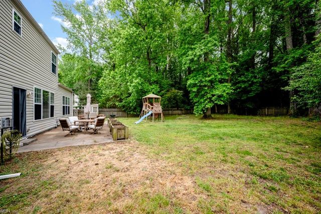 908 Andrews Xing, Smithfield, VA 23430
