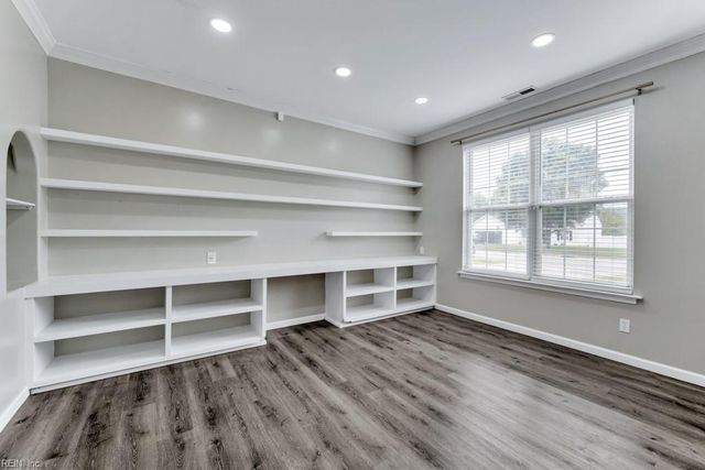 908 Andrews Xing, Smithfield, VA 23430