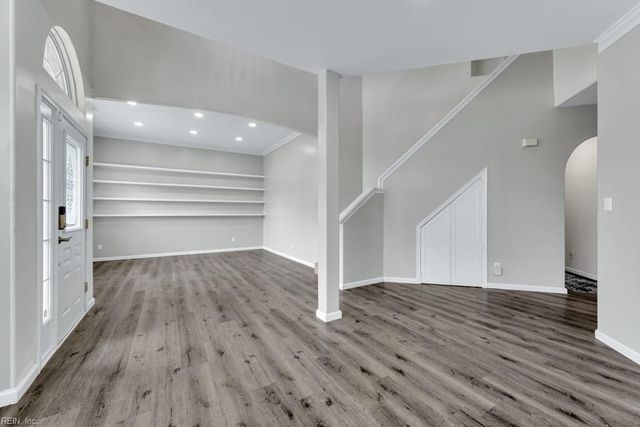 908 Andrews Xing, Smithfield, VA 23430