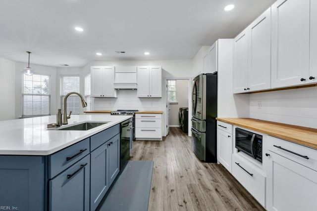 908 Andrews Xing, Smithfield, VA 23430