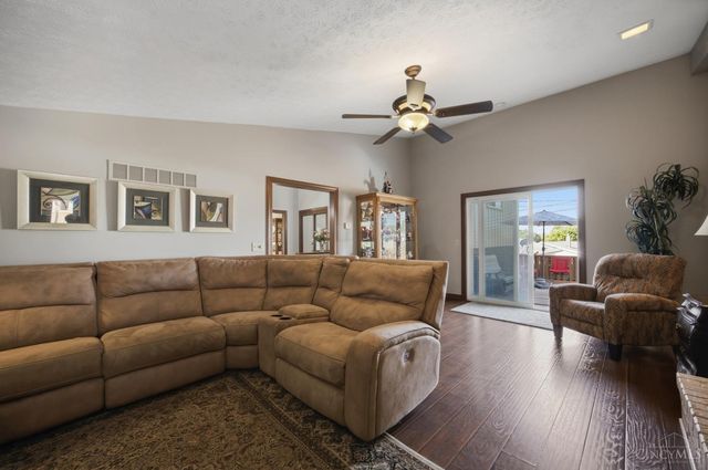 1774 NW Washington Boulevard, Hamilton, OH 45013