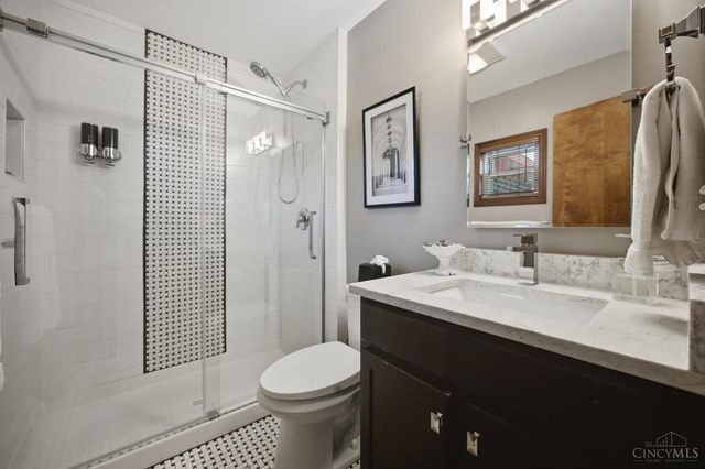 1774 NW Washington Boulevard, Hamilton, OH 45013