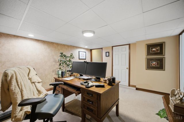1774 NW Washington Boulevard, Hamilton, OH 45013