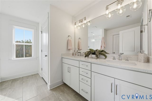 4119 Tuckmar Pond Dr, Moseley, VA 23120