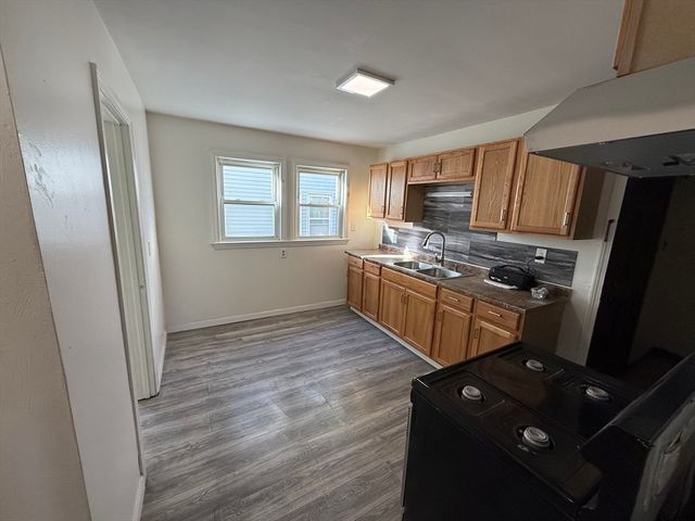 63 Evans 2, Boston, MA 02124