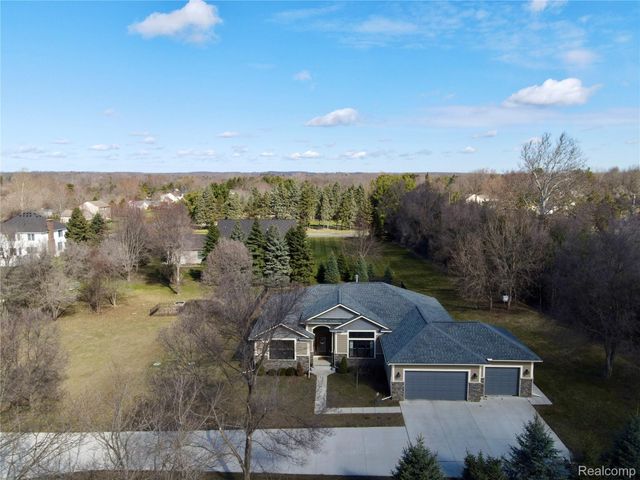 3510 Textile Road, Lodi Township, MI 48176