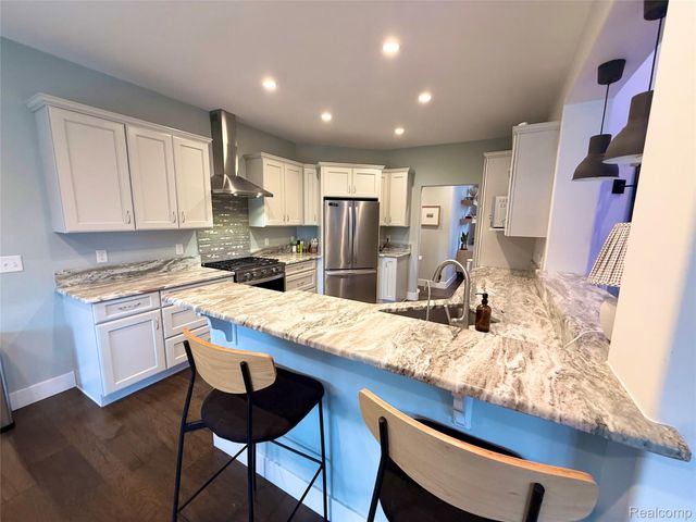 3510 Textile Road, Lodi Township, MI 48176