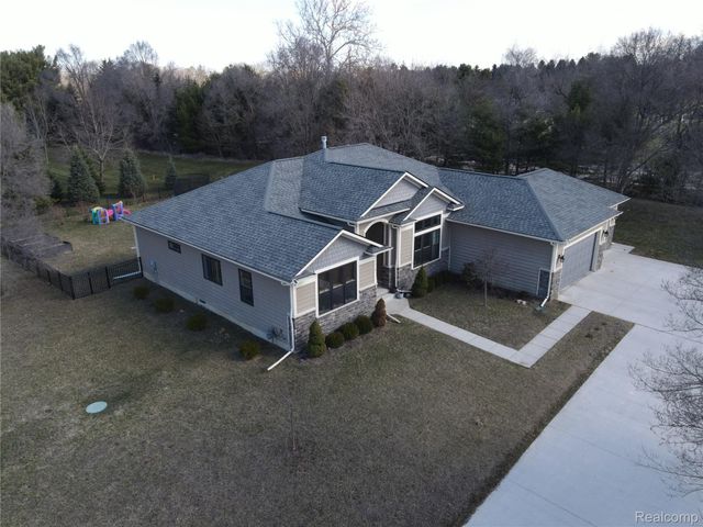 3510 Textile Road, Lodi Township, MI 48176