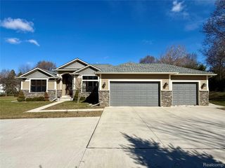 3510 Textile Road, Lodi Township, MI 48176