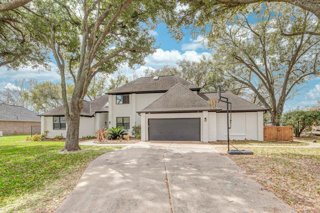 4611 Diamond Springs Drive, Missouri City, TX 77459