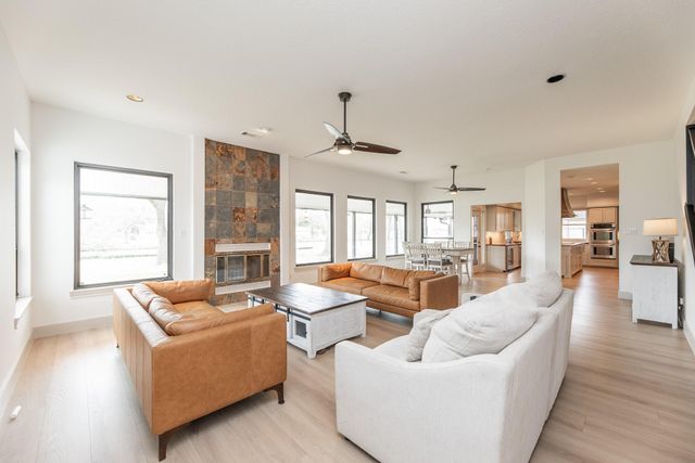 4611 Diamond Springs Drive, Missouri City, TX 77459